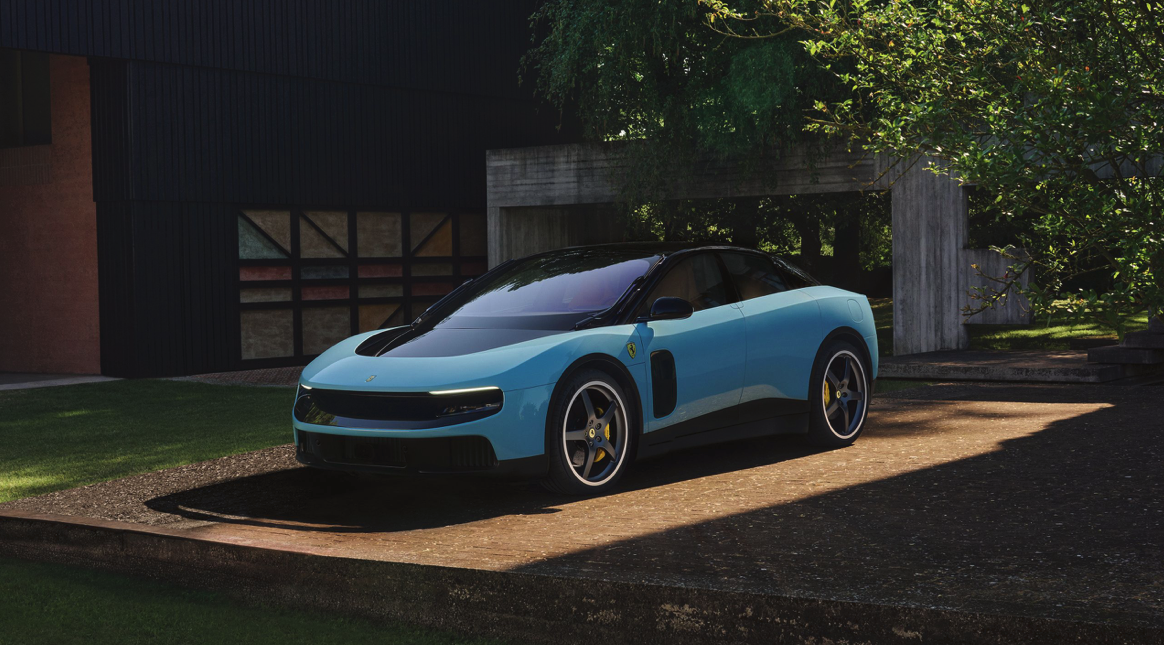 Ferrari Luce
